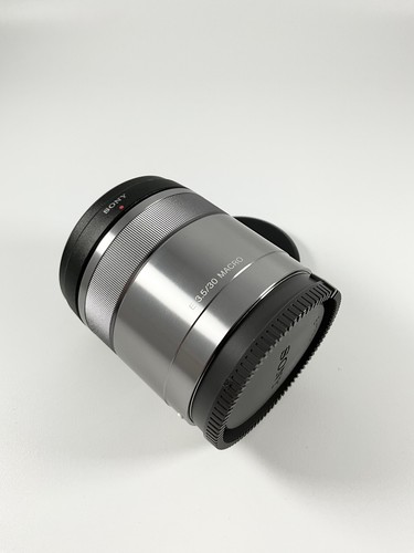 Sony sel 30mm - 30mm, f/3.5