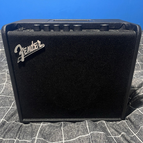 Fender mustang lt25 25w - mustang,