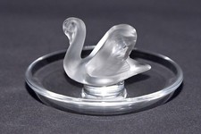 Lalique Swan Figurine Pintray