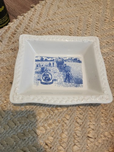 Vintage ceramic dish featuring - vintage, dish.featuring