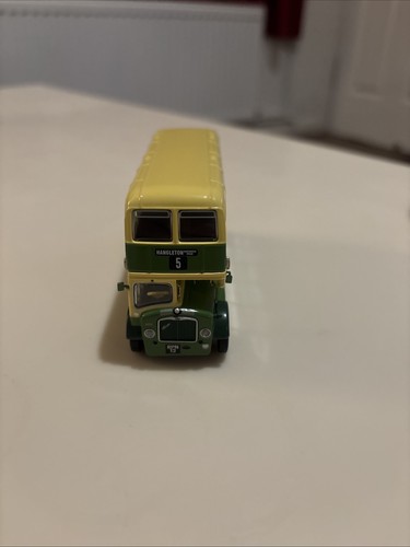 Southdown double decker model - double,