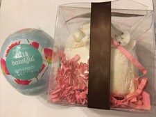6 oz + 5.3 oz  two Bath Bombs