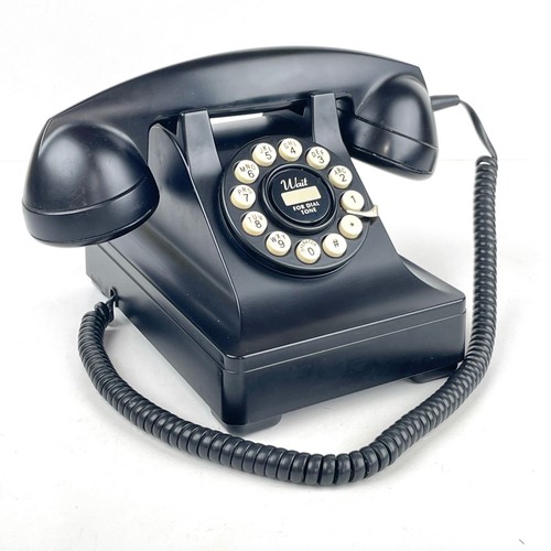 Wild wolf 302 - wild, telephone