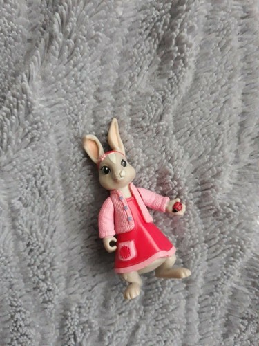 Peter rabbit figure lily - peter,