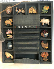 Wooden Shabby Chic Perpetual Calendar - Farm theme - Noticeboard - 31cm tall