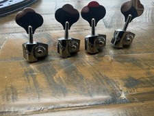 Fender Precision or Jazz Bass