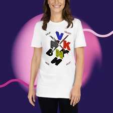 Camiseta PUNK X 3D; Gildan 64000, Short-Sleeve Unisex T-Shirt