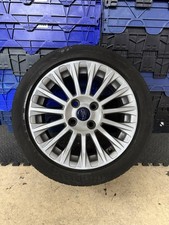 Ford Fiesta B max Titanium 16