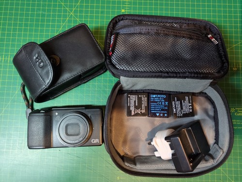 Ricoh compact - ii,