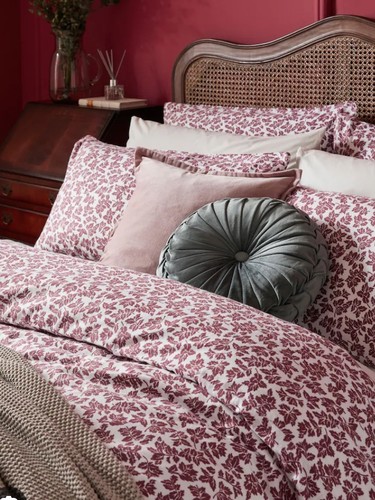 Laura ashley hargate leaves - laura,