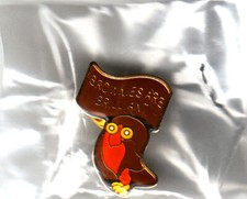 Girl Guide Enamel Pin  Badge BROWNIES ARE BRILLIANT 