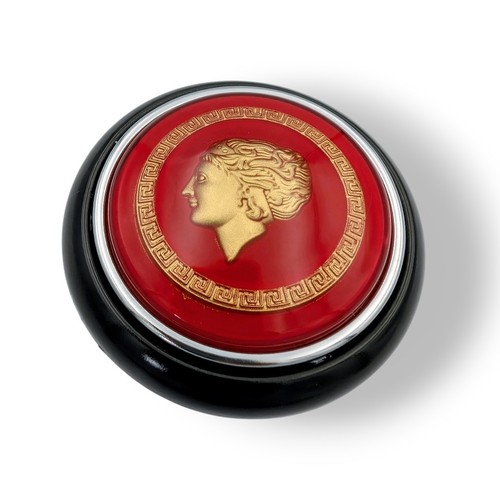 Golden lady horn push for - lady,