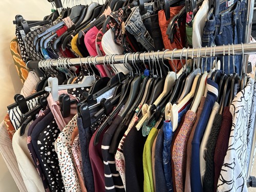 Items clothing random - of,
