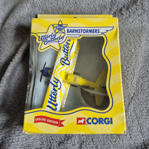 Corgi utterly butterly - corgi,