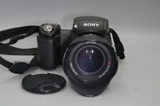 Sony Cyber-shot DSC-R1 –