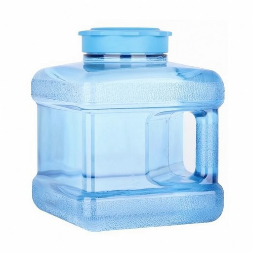 Square water container with - square,