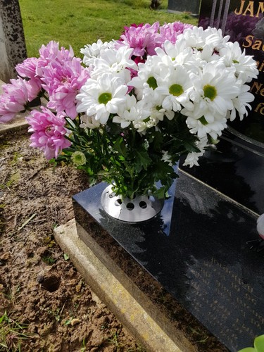 Grave headstone flower - headstone,