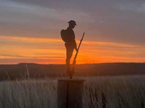 Metal soldier silhouette - 12",
