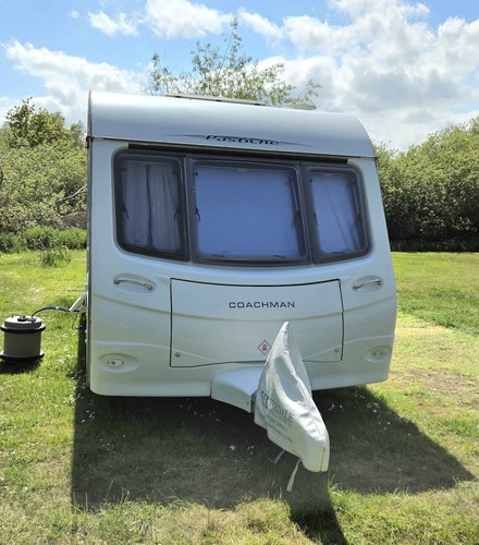 Coachman pastiche 460 - , two