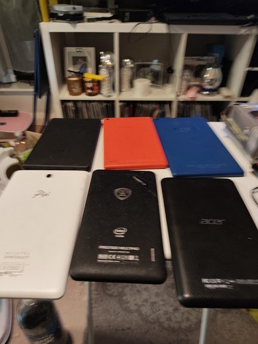 Seven tablets various makes - tablets, of