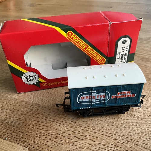 Hornby birds eye fish closed - birds,