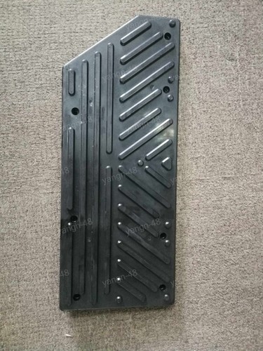 Plastic bead breaker blade - plastic,