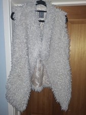 Primark Size 8 Open Front Shaggy Fluffy Gilet In Beige