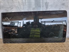 MERCEDES VITO BODY GLASS MIDDLE RIGHT OSM 43R004536 W447 2.1 DSL MAN MPV 2017