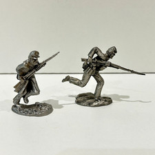 HUDSON FINE PEWTER US CIVIL WAR SOLDIERS X2 .   NOs 7122 and 7118 .   2" tall