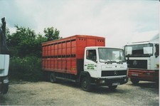 Photo, Merc Livestock Box, Chris Waite, Driffield, H237 KBF