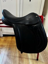 Harry Hall 17.5 Inch Medium