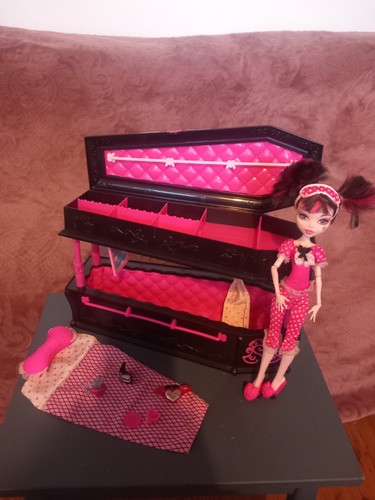Monster high dead tired - monster,