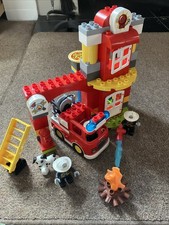 LEGO DUPLO Fire Station 10903