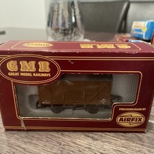 Airfix GMR 54310-1 12T Van