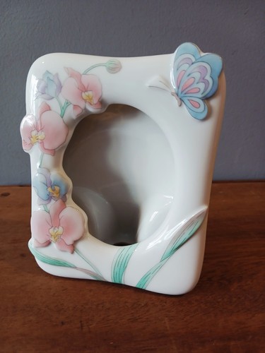 Vintage floral butterfly - floral,