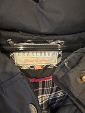 BRAKEBURN Puffer Gilet 10 dark navy/black Women's Hooded Vest Body Warmer