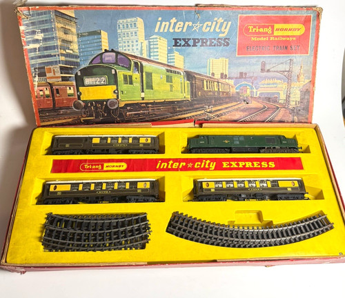 Vintage boxed tri - vintage, tri-ang