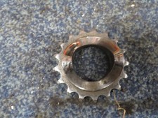 bsa a7-a10 primary drive sprocket swinging arm models 18t