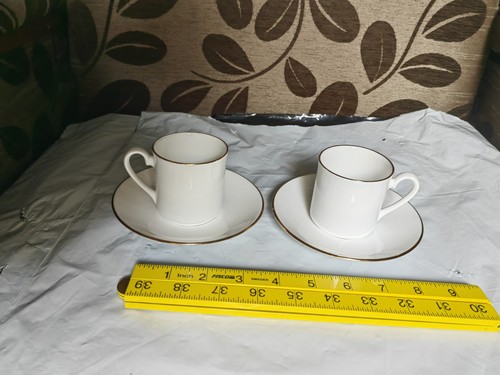 Queen fine bone china - queen's,