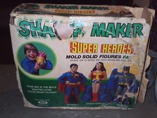 VINTAGE SUPER HEROES SHAKER