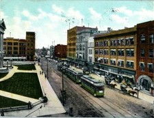 1909 East Side Square