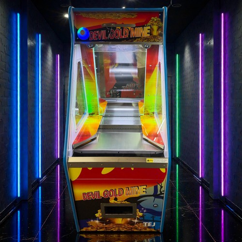 Quarter coin pusher - coin, machine