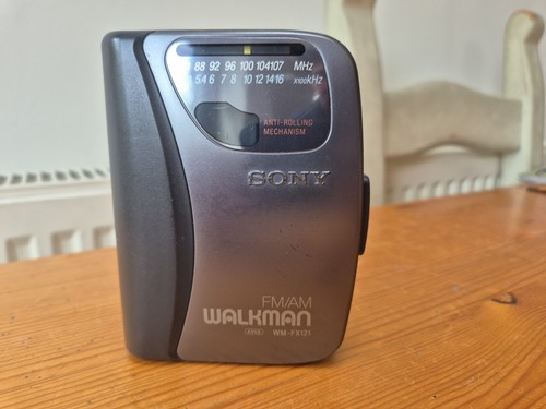 Sony walkman fx121 radio - walkman,