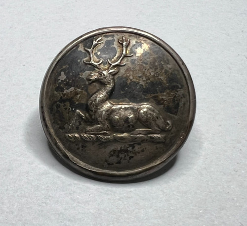 Antique livery button - button, seated