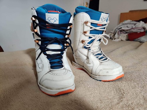 Womens snowboard boots size - womens,