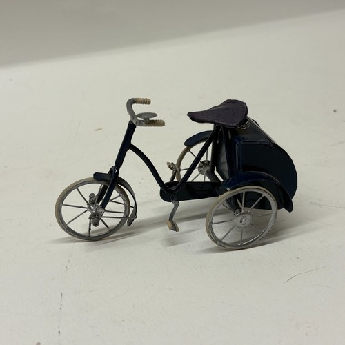 12th scale dolls - 1:12th,