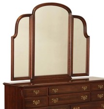 Ethan Allen Georgian Court