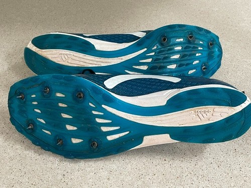 Addidas running spikes size