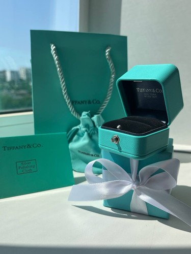 Tiffany engagement ring gift - ring,