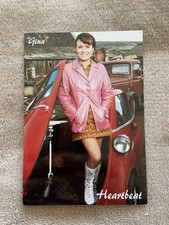 TRICIA PENROSE (HEARTBEAT) UNSIGNED CAST FAN CARD